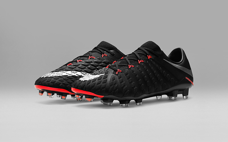 all black hypervenom 3